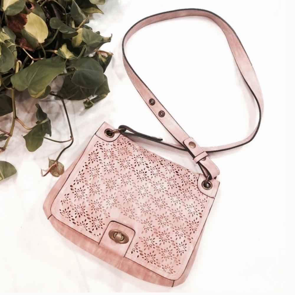 Lorelei Saddle Bag in Dusty Pink